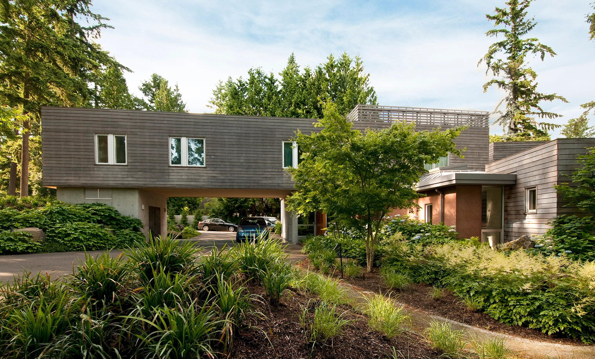 Longhouse Residence - longhouse_11