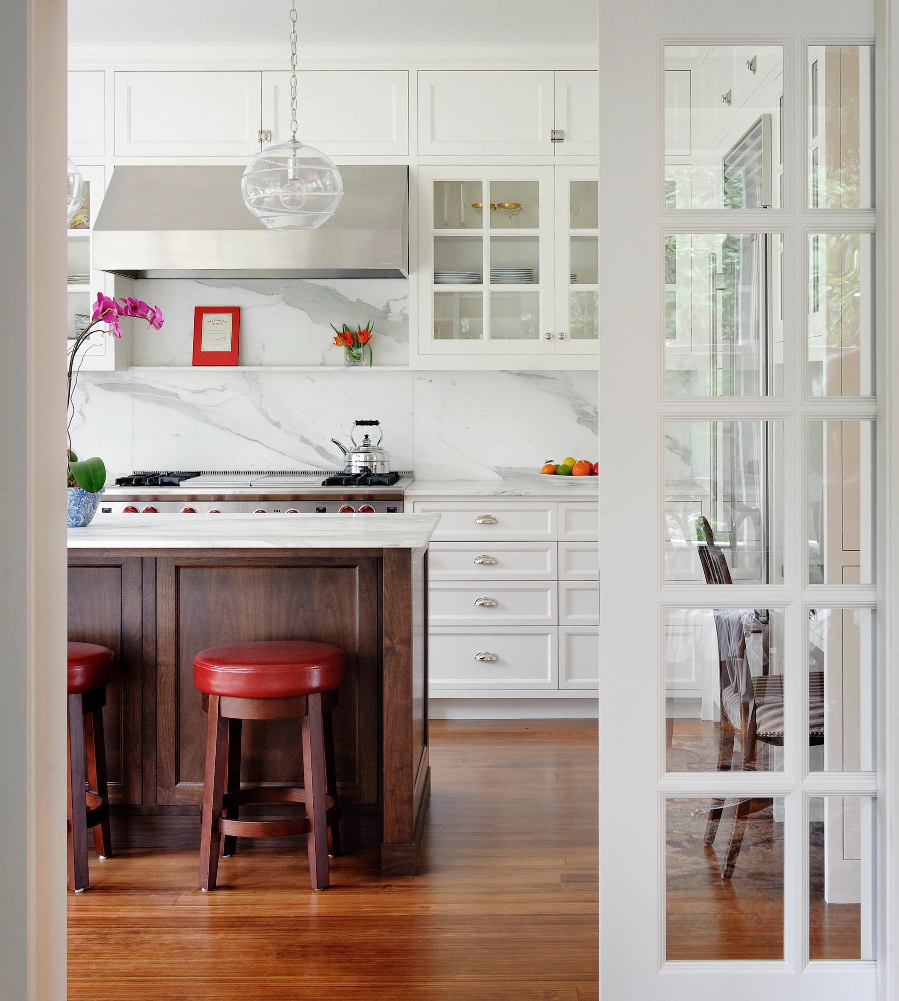 Classic Seattle - queenAnneKitchen5
