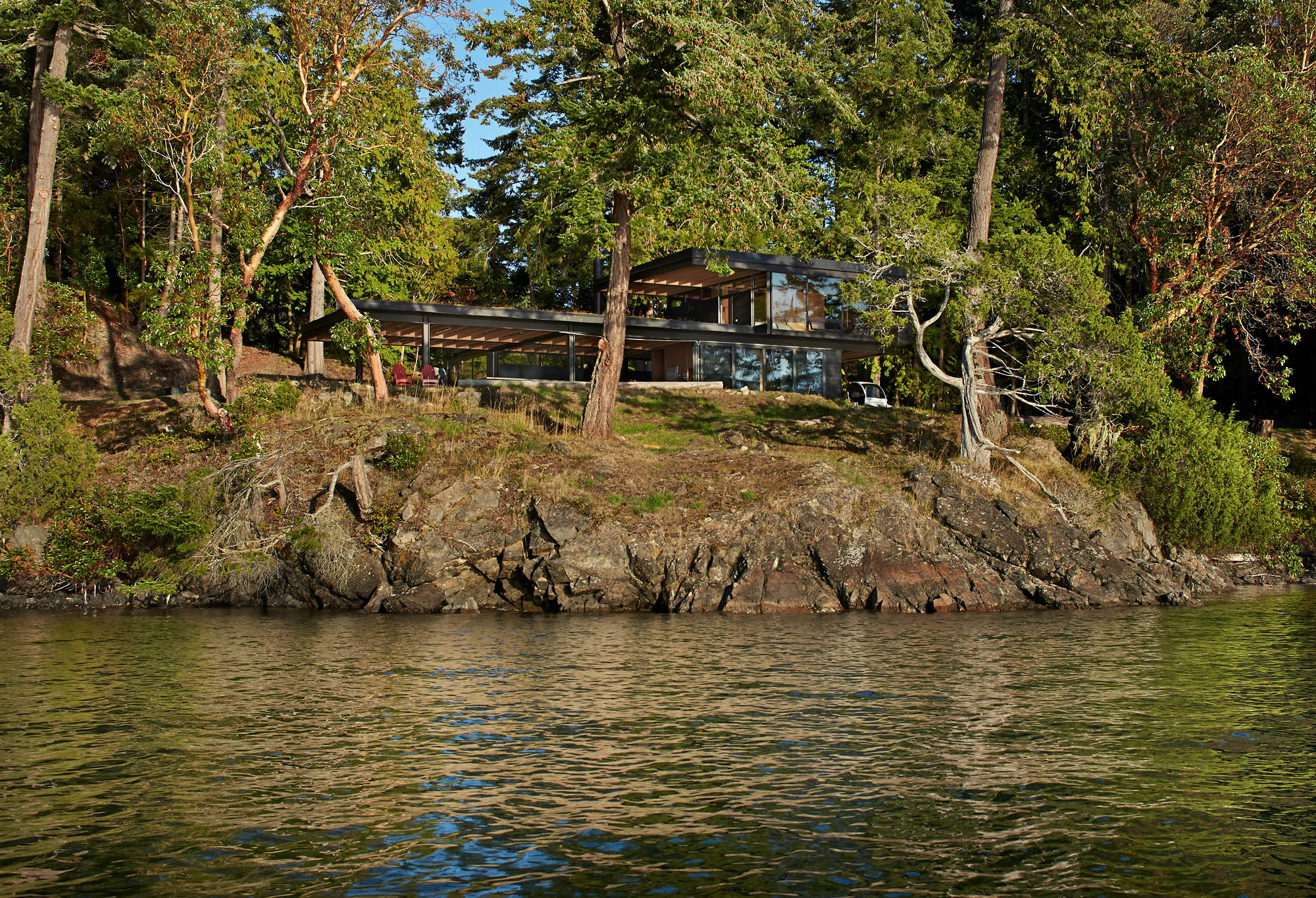 Pole Pass Cabin - Pole_Pass_waterView2Kwide72ppiLR