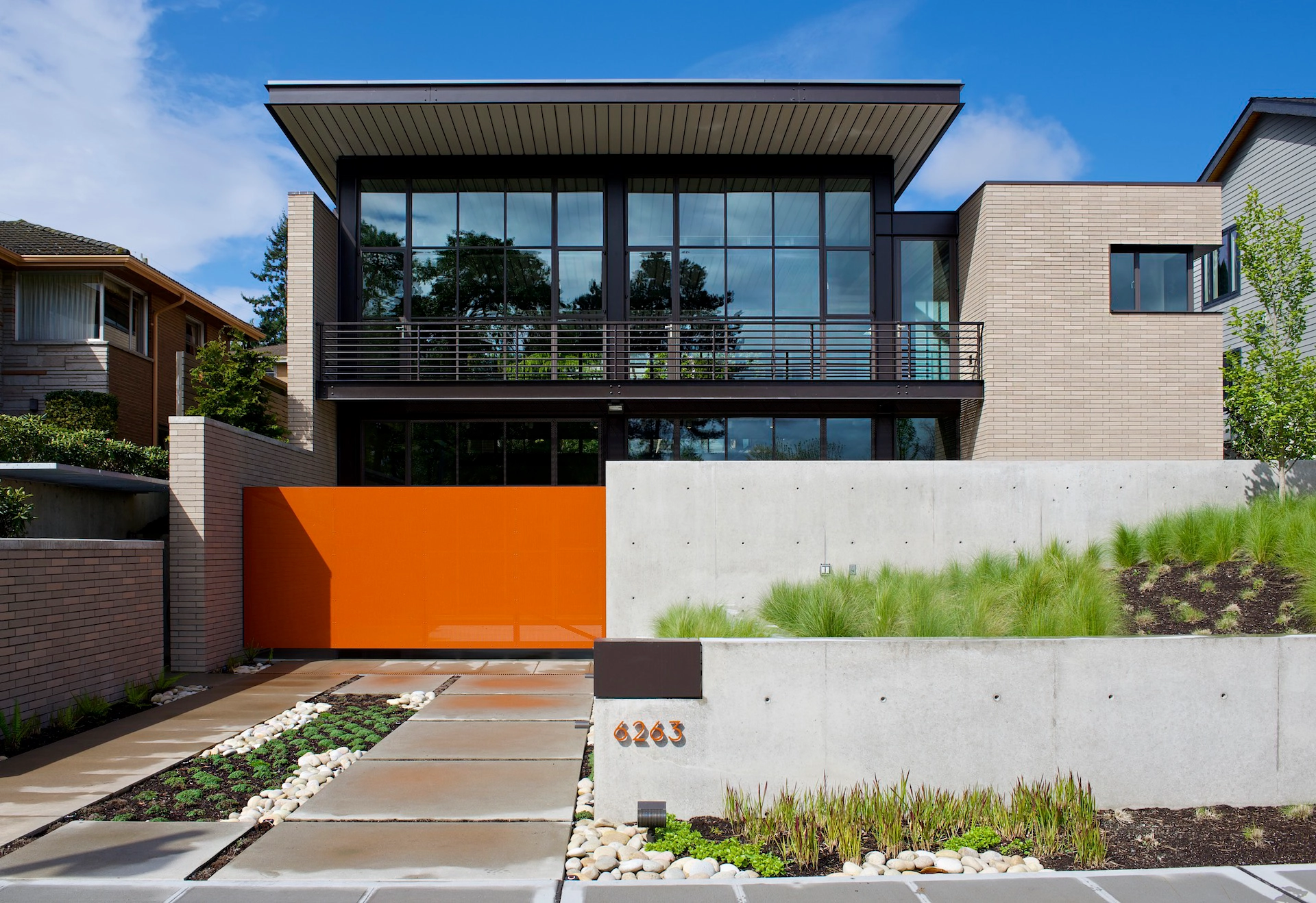 DMG Residence - CRO1563pcKoyoLR.webp