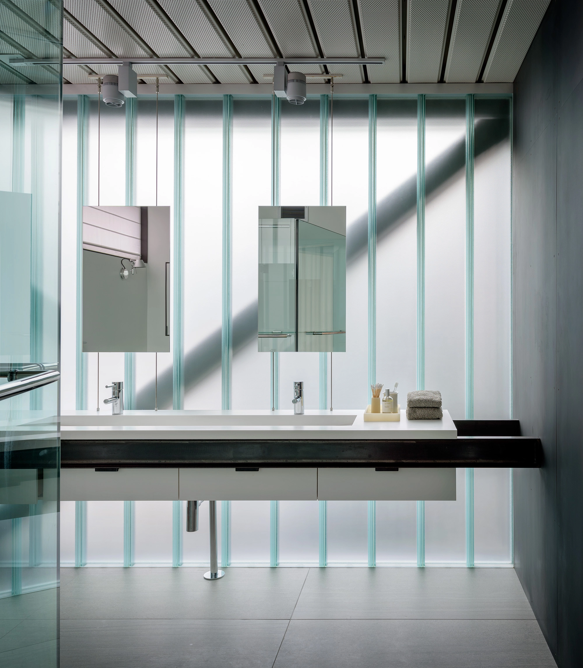 DMG Residence - dmg-206x.webp