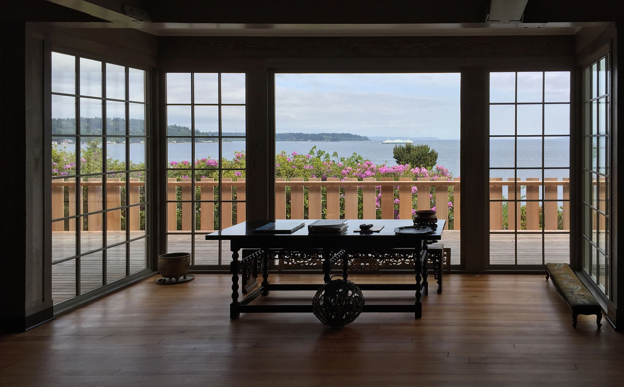 Restoration Point Residence - viewRoom