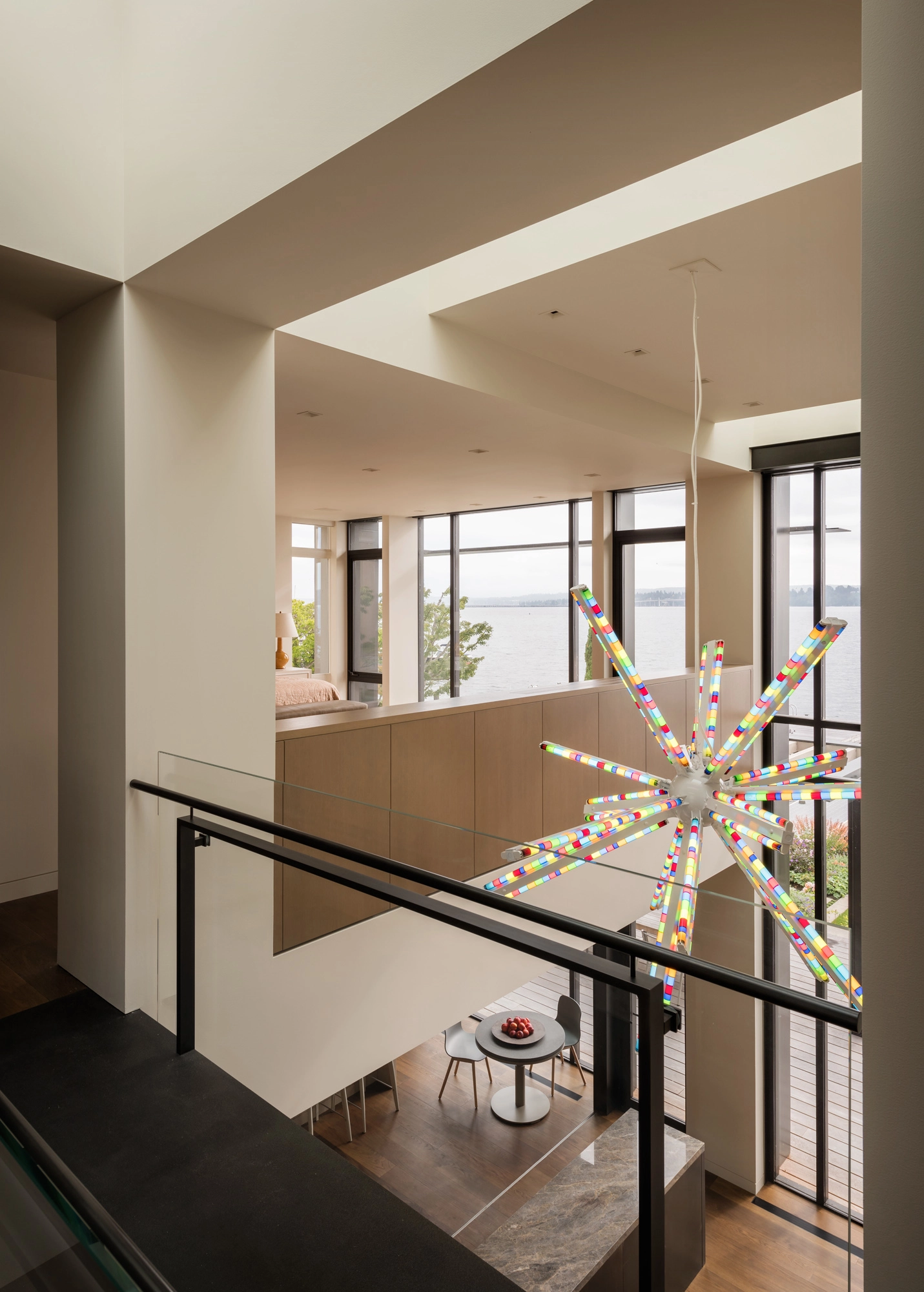 Light House Residence - ok-39th-356x