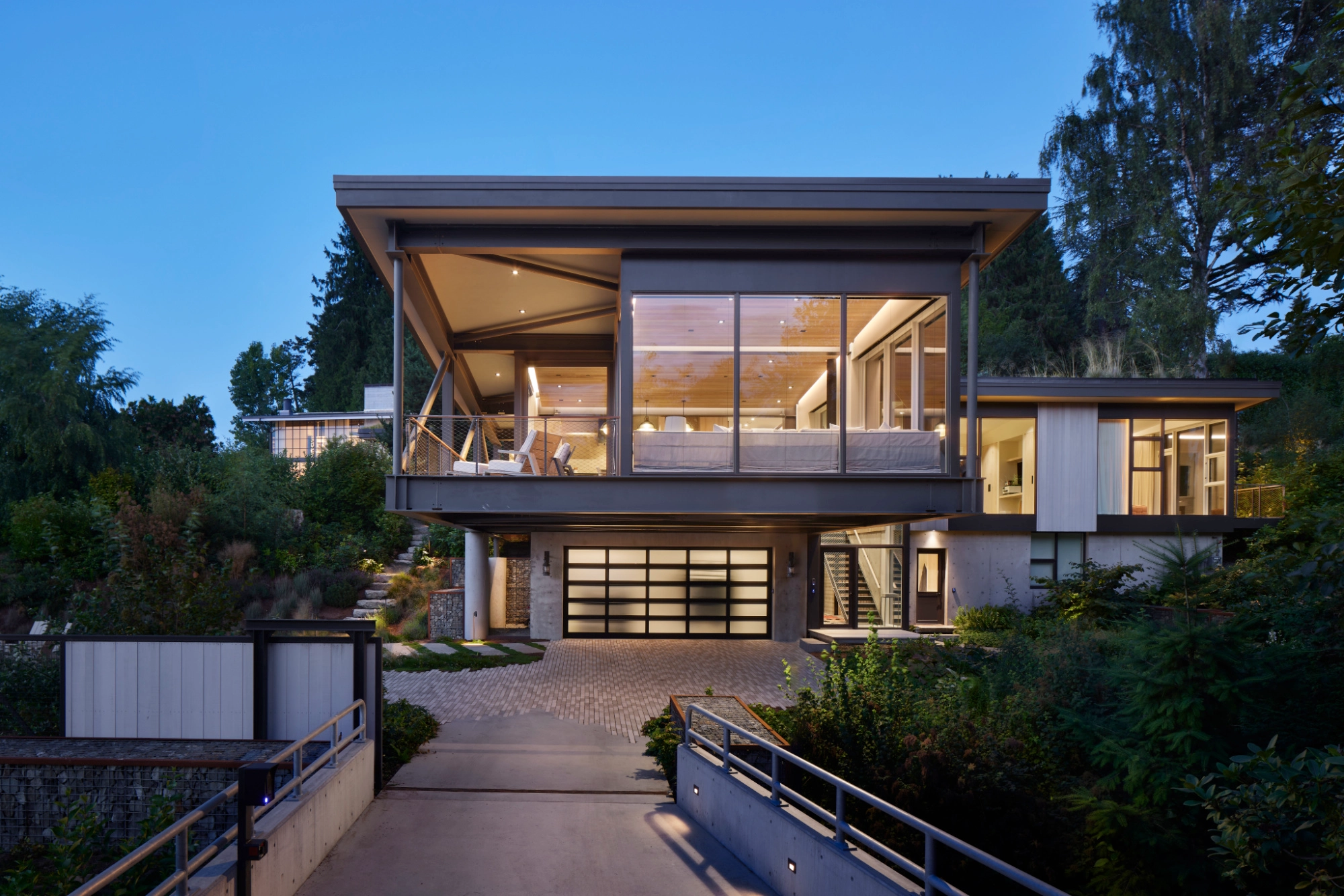 Dorothy's House - b_DorothyHR_2